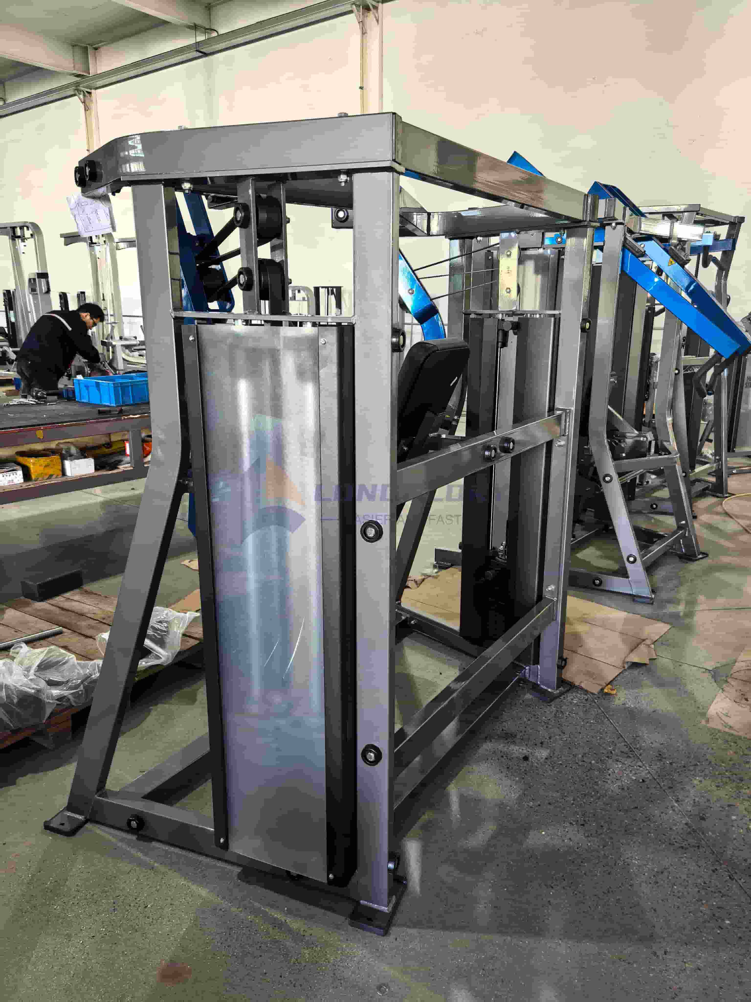 Pin Loaded Decline Chest Press